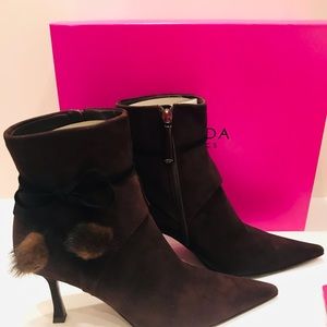 ESCADA Dark Brown Suede ankle boots / booties